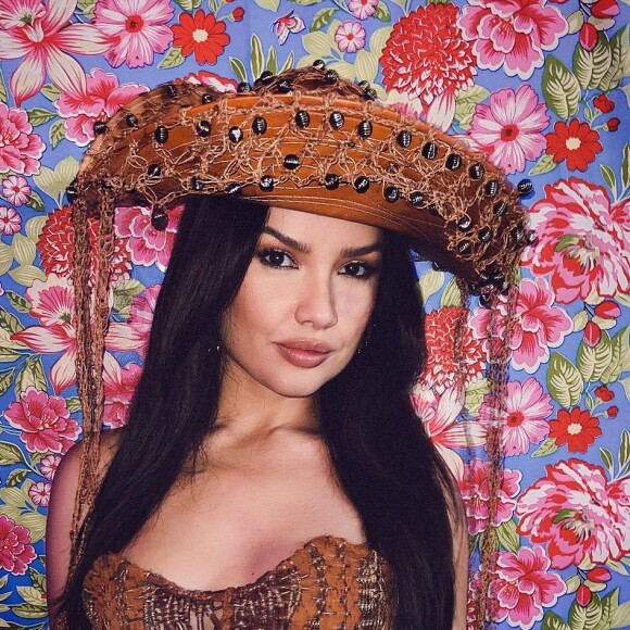 'Vem Galopar', novo lançamento de Juliette, tem causado muita polêmica na internet