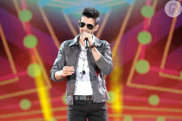 Gusttavo Lima acumula algumas polêmicas na carreira, uma delas envolvendo fãs surdos que foram ao seu show