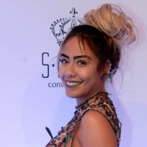 Irmã de Neymar, Rafaella Santos tem dívida com hospital e clínica, segundo o jornal 'Extra'