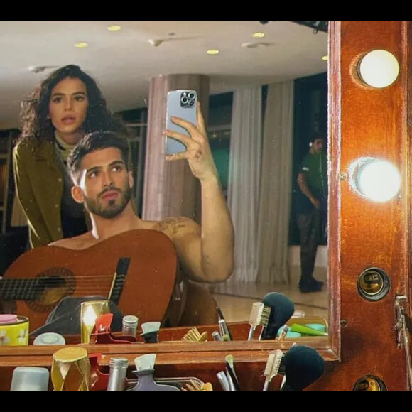 Bruna Marquezine e João Guilherme estão juntos na série 'Amor da Minha Vida'