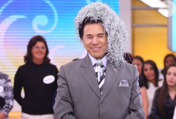 Silvio Santos transferiu seu programa dominical para a filha Patricia Abravanel