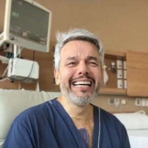 Otaviano Costa chorou em vídeo ao revelar cirurgia no coração e risco real de morte