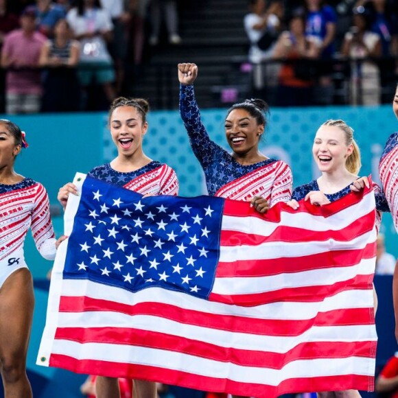 Simone Biles ganhou medalha de ouro por equipes da Ginástica Artística nas Olimpíadas de Paris 2024