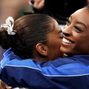 Jordan Chiles e Simone Biles dividiram o pódio nas Olimpíadas de Paris 2024