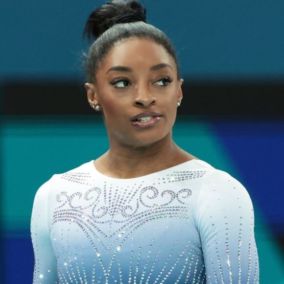 Simone Biles deu uma resposta certeira a quem criticou seu cabelo