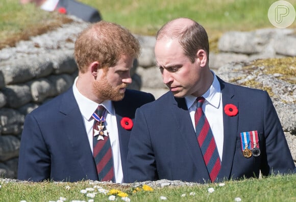 Barba do Príncipe William já foi motivo de rixa com Harry, já que o primogênito pediu para que o caçula retirasse sua barba antes de se casar