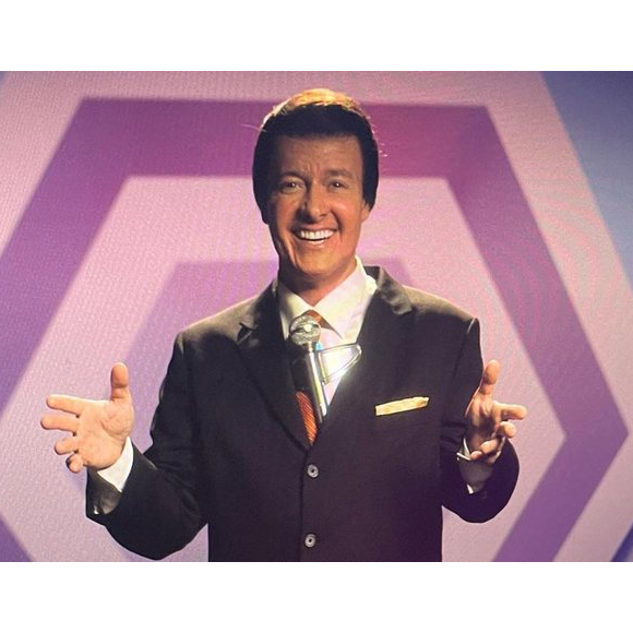 A história de Silvio Santos será contada, da infância até a vida adulta, em filme biográfico com Rodrigo Faro