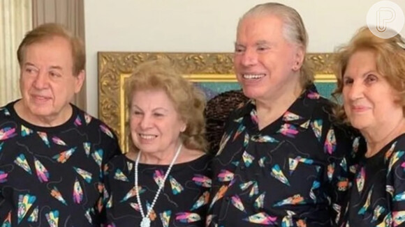 Irmã de Silvio Santos escapou da morte ao ser sequestrada na porta de casa em 1992: '15 horas trancada em porta-malas' - na foto, dono do SBT com os irmãos Henrique, Perla e Sara (que foi alvo de sequestradores).