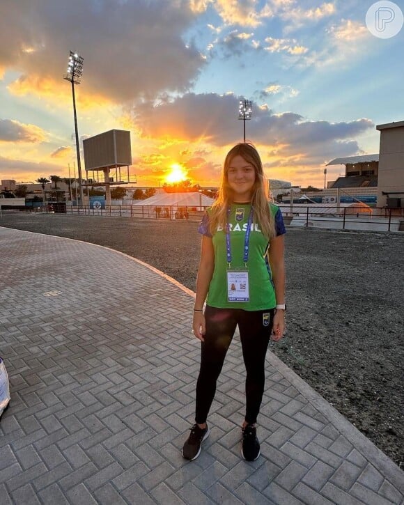 Giovanna Boscolo passou a cursar biomedicina e conheceu o Comitê Paralímpico Brasileiro (CPB), onde foi convidada a experimentar o lançamento de club