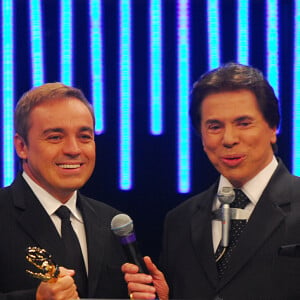 Silvio Santos disse que deixaria a TV em 1990, quando já teria passado, aos poucos, seu programa para Gugu Liberato