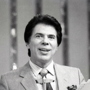 Silvio Santos disse em 1988 que em 1990 deixaria a TV, o que só ocorreria 32 anos depois