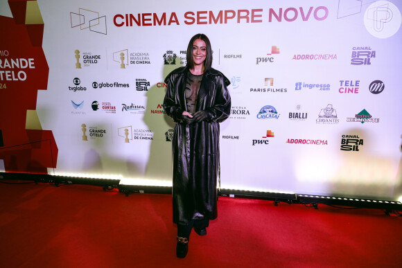 Carol Castro elegeu transparência na entrega do Prêmio Grande Otelo de Cinema