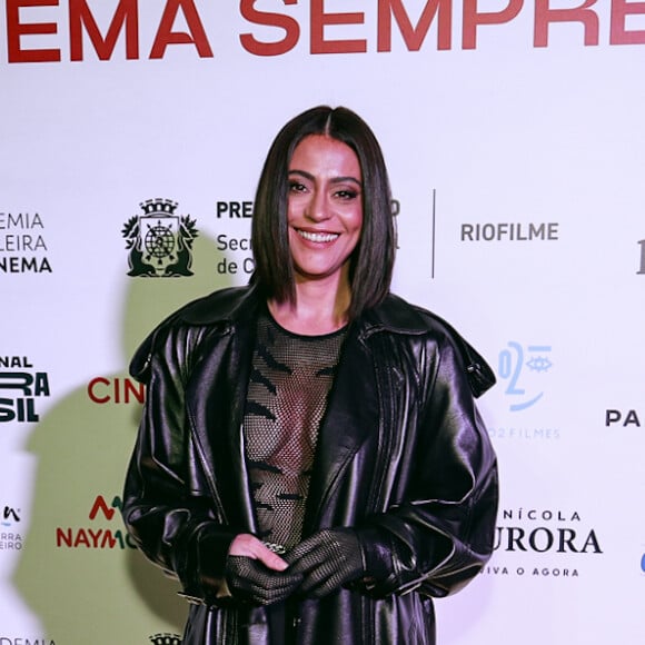 Carol Castro elegeu transparência na entrega do Prêmio Grande Otelo de Cinema