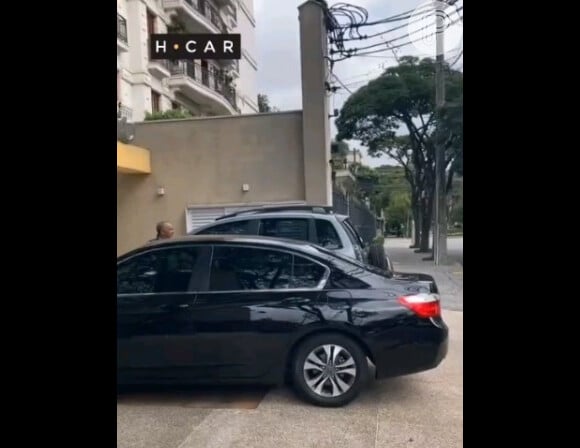 O último carro de Silvio Santos foi um Honda Accord 2014.