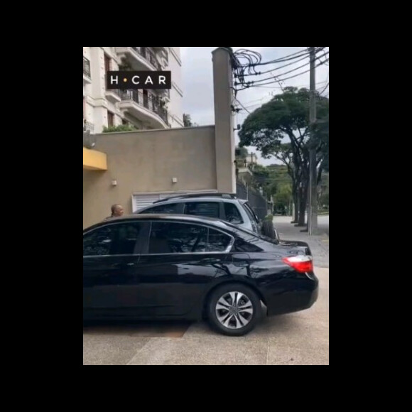 O último carro de Silvio Santos foi um Honda Accord 2014.