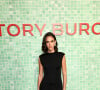 Na última segunda-feira (09), Bruna Marquezine compareceu ao desfile da nova coleção da marca Tory Burch