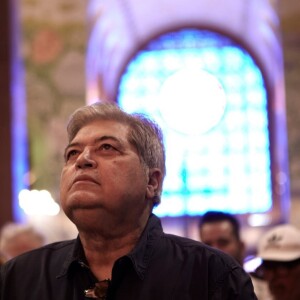 Datena nega arrependimento por agressão a Pablo Marçal com uma cadeira em debate