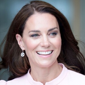 Kate Middleton está de volta aos trabalhos!