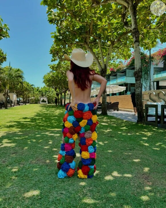 Gkay recebeu inúmeros elogios de seguidores tanto por seu corpo quanto pelo look ousado