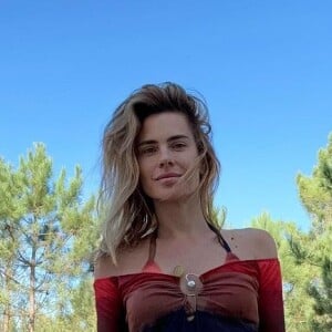 Carolina Dieckmann passou as últimas semanas em Portugal, onde se hospedou em uma fazenda luxuosa