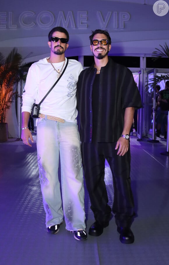 Enzo Celulari com o amigo Gabriel David na área VIP no último dia do Rock in Rio 2024