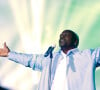 Akon 'prometeu tudo e entregou um playback ruim, autotune e um DJ da Shopee (risos)', dizia post compartilhado pelo cantor