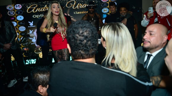 Juju Ferrari avançou em Andressa Urach por quê? Fala religiosa revoltou influencer. 'Sempre tem um Satanás né', disparou a modelo em seu aniversário