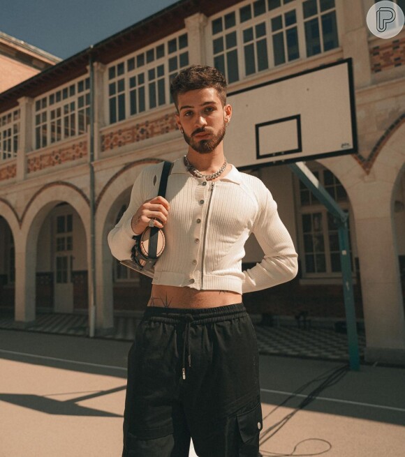 João Guilherme é heterossexual, mas não exita em usar looks considerados 'femininos' para a sociedade