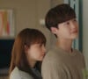 Em 'Romance é um Livro Extra', essa produção de 2019 da gigante do streaming tem Lee Na-young e Lee Jong-suk nos protagonistas.