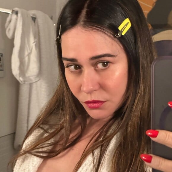 Alessandra Negrini conseguiu emprego como professora de inglês após retornar de um intercâmbio cultural