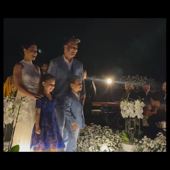 Vestido de Melinda com referência ao look de casamento de Thaís Fersoza: a releitura foi confirmada pela conceituada estilista Lethicia Bronstein, que fez a peça original há 10 anos
