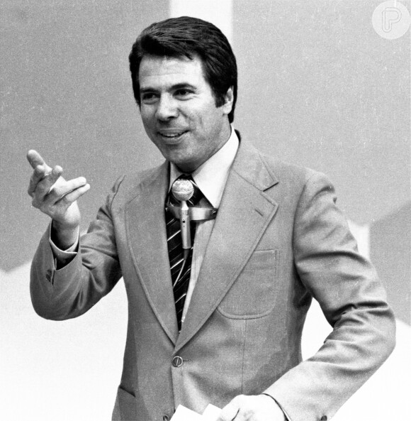 Gretchen foi questionada por Patricia Abravanel sobre a participação dela no 'Show de Calouros' de Silvio Santos em 1977: 'O pessoal da minha escola, na época eu estudava no Objetivo, falou assim: 'Vai lá! Você sabe cantar. Vai no programa do Silvio que daí você ganha uma grana, aí a gente faz o seu aniversário''