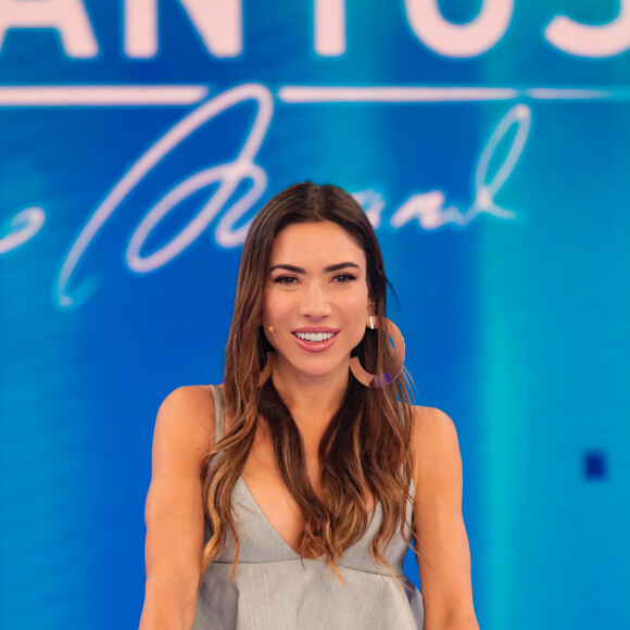 'Nesse dia cheguei em casa com o prêmio (do programa Silvio Santos), que eu tinha ganho em dinheiro e fiz o meu aniversário', relatou Gretchen a Patricia Abravanel