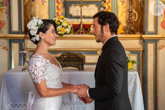 Casamento de João (Allan Souza Lima) e Darlene (Carol Castro) na novela Amor Perfeito