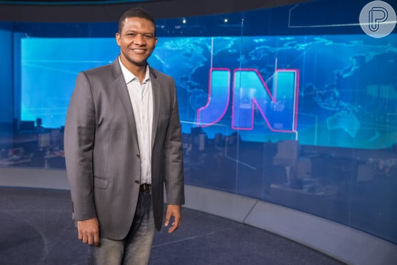 Márcio Bonfim é outro nome cogitado pela TV Globo para comandar o 'Jornal Nacional', segundo Fábia Oliveira