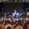 O NX Zero se apresentou para oito mil pessoas na noite deste domingo (8), no Rio de Janeiro