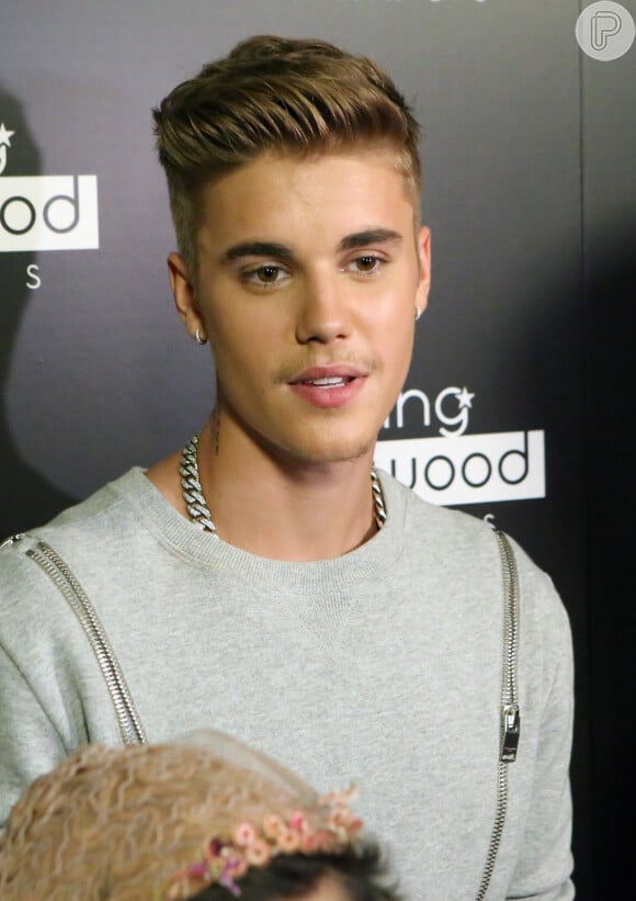 Justin Bieber: 'Ser jovem e crescer no meio musical é difícil'