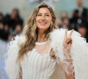 Gisele Bündchen está grávida de 6 meses e já sabe quando vai descobrir o sexo do bebê. Aos detalhes!