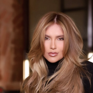 Virgínia Fonseca retocou o loiro dos cabelos e ainda renovou o corte, prezando pela beleza dos fios