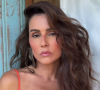 No último domingo (03), Deborah Secco compartilhou um vídeo exibindo toda sua sensualidade aos fãs