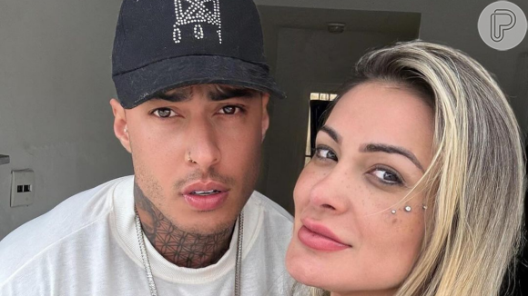 Andressa Urach revela atitude com o filho em gravação de pornô: 'Dei até...'