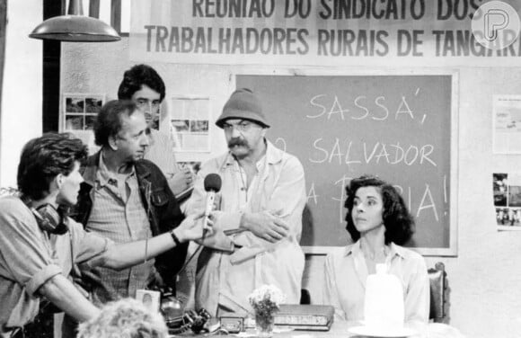 Antes de 'Tieta', Betty Faria foi uma empresária viúva na novela 'O Salvador da Pátria'