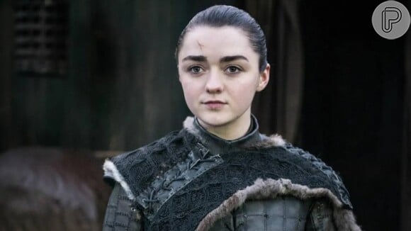 Klara Castanho, ainda foi comparada com a atriz que dá vida à personagem Arya Stark em 'Game Of Thrones'