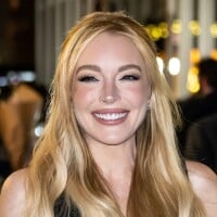 Qual é o segredo da pele de Lindsay Lohan? Atriz segue rotina de skincare e maquiagem de quase R$ 3 mil. Aos detalhes!