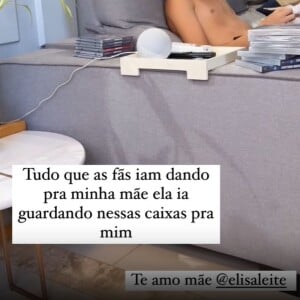 Bernardo se mostrou feliz com as lembranças que a mãe guardou para ele