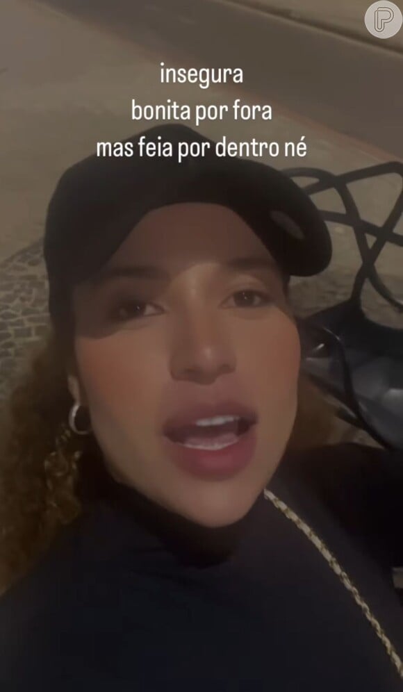 Ananda, vocalista do grupo 'Melanina Carioca', ao saber da polêmica, também se manifestou em seus stories do Instagram: 'Insegura. Bonita por fora, mas feia por dentro'.