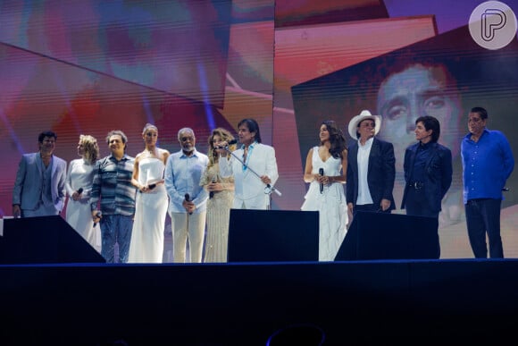 Roberto Carlos gravou especial para a Globo e recebeu convidados como Wanderléa e Chitãozinho e Xororó