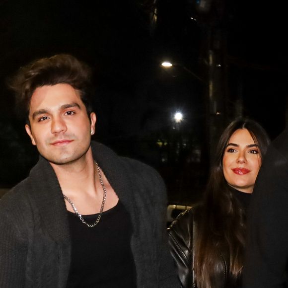 Casamento de Luan Santana e Jade Magalhães foi comemorado com jantar para as famílias em restaurante