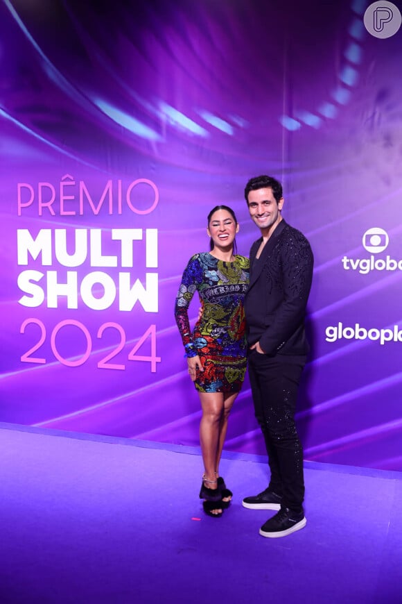 Prêmio Multishow 2024: Isabelle Nogueira toda colorida e Matteus Amaral basiquinho no red carpet