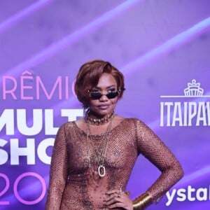 Prêmio Multishow 2024: Gaby Amarantos usou e abusou da transparência com um vestido ousado